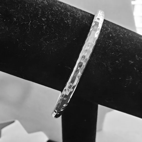Silpada Bangle Bracelet 925 Hammered Solid Sterling Silver - Picture 9 of 16